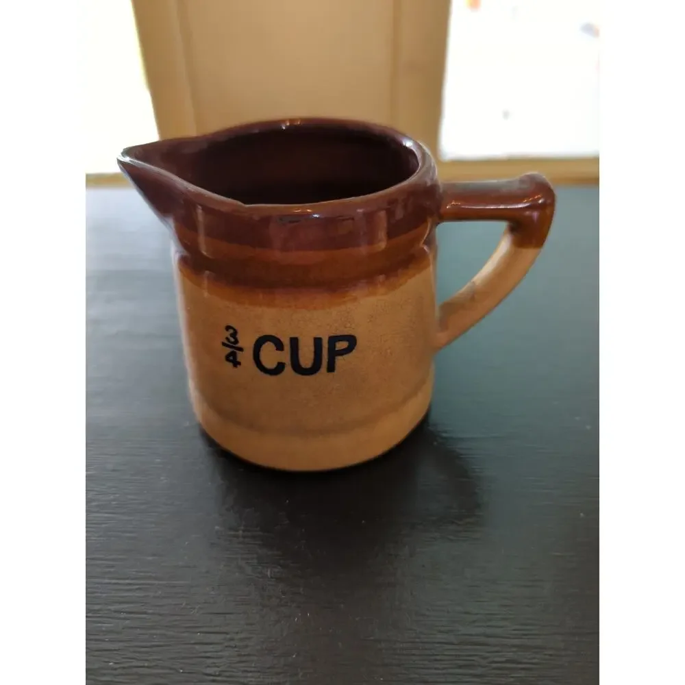 Set Of Stone Ware Measuring Cups Two Toned Brown & Wheat 1, 3/4 & 1/2 Cups